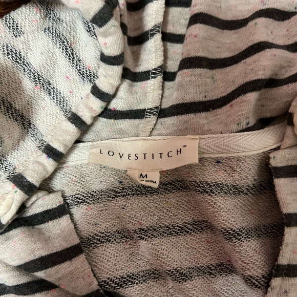 Striped pullover - Picture 2 of 3